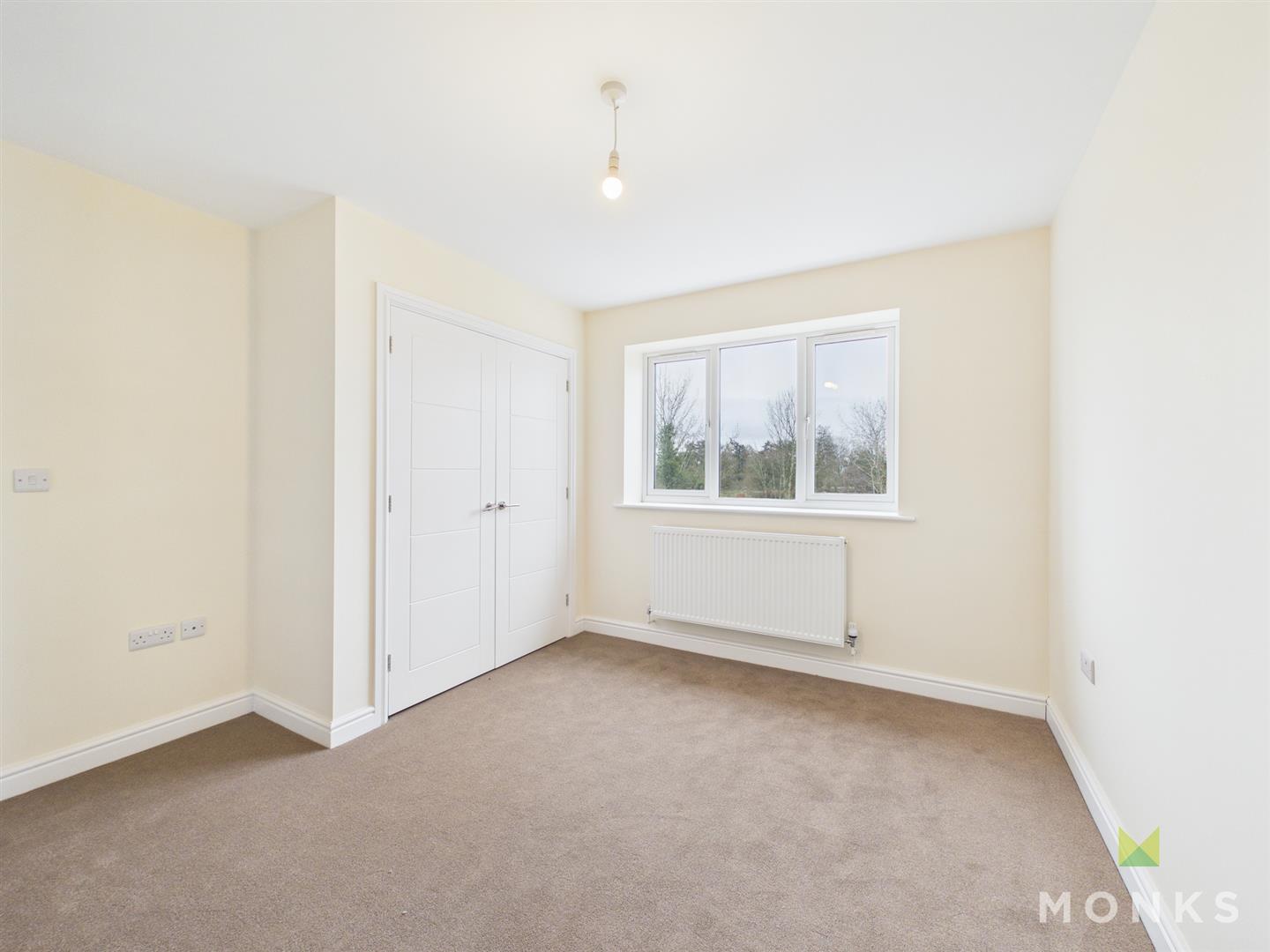 17 Queensway, Shrewsbury, SY4 1BD For Sale